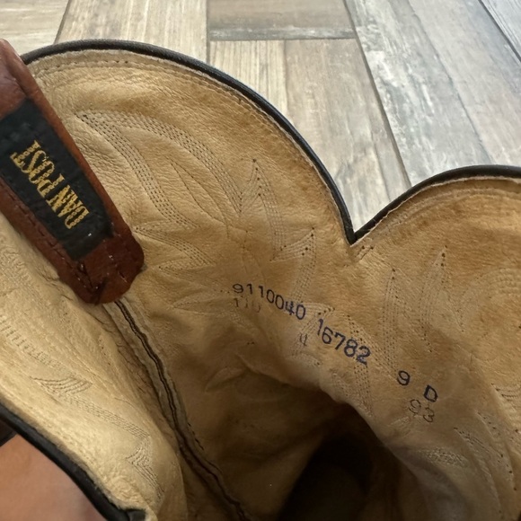 DAN POST COWBOY BOOTS WINGTIP BROWN STITCHED LEATHER, #16782 SIZE 9D, VINTAGE - Picture 8 of 12